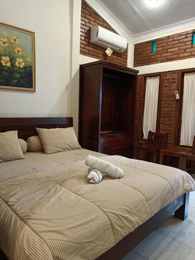 Rumah Kami Guest House Yogyakarta Exterior foto